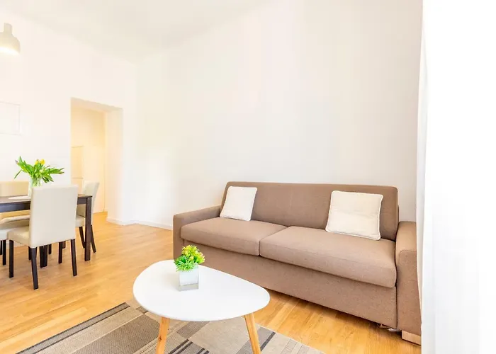 I Apartment